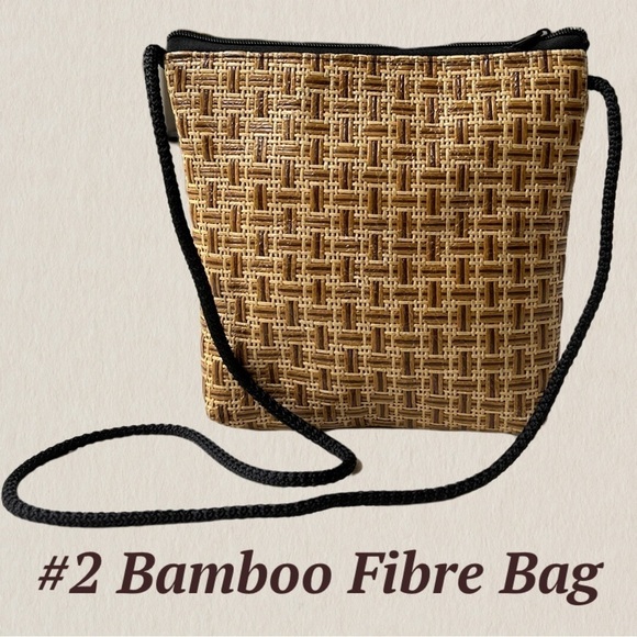 NWT - Natural Bamboo Fibre Cross Over Bag Made in Thialand - Picture 1 of 4